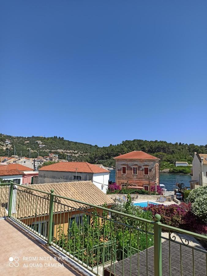 Avra Villa Гайос Екстериор снимка