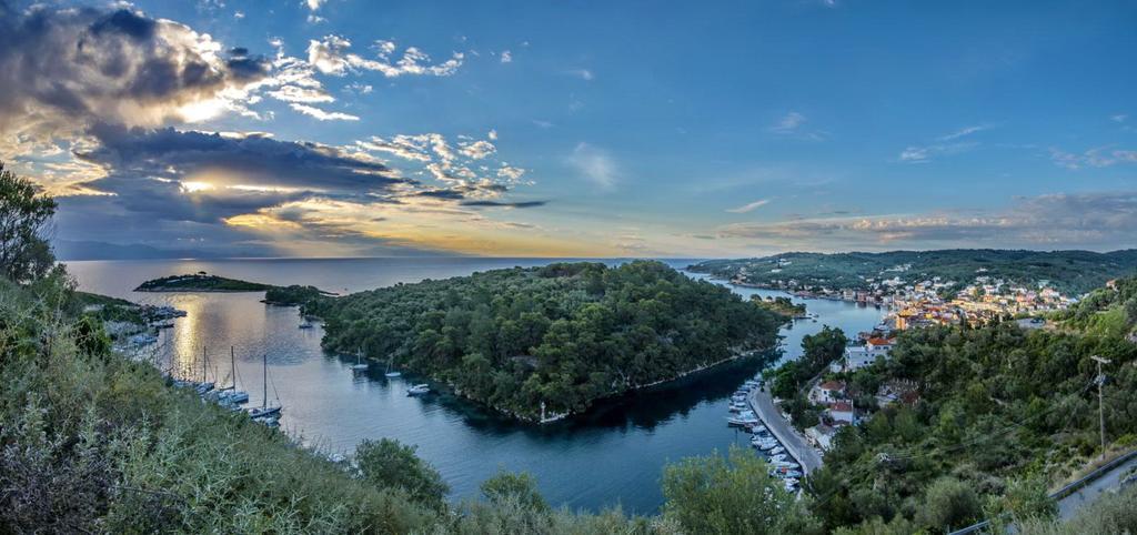 Avra Villa Гайос Стая снимка