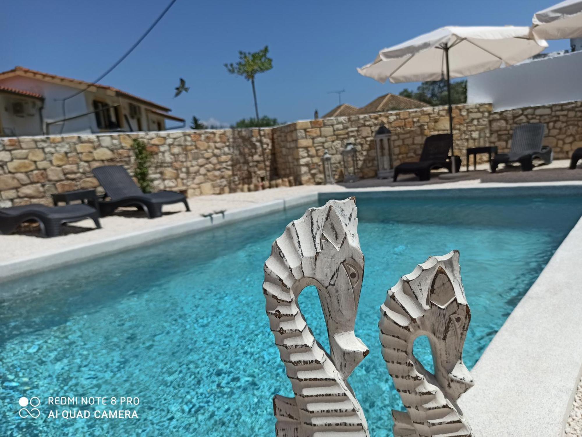 Avra Villa Гайос Стая снимка